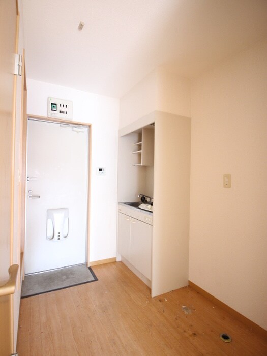 物件内観写真7　(玄関)