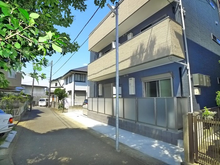 物件外観写真3　(周辺環境)