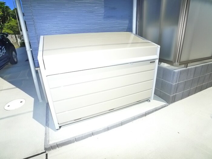 物件外観写真4　(建物設備)