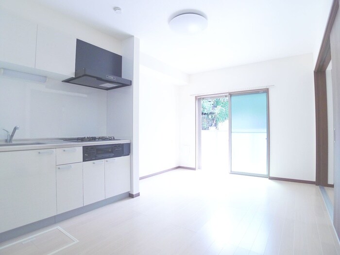 物件内観写真10　(居室)