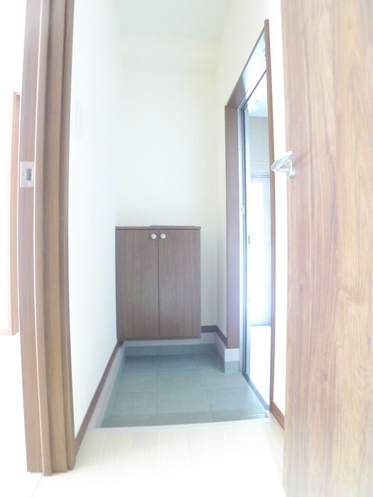 物件内観写真19　(廊下)