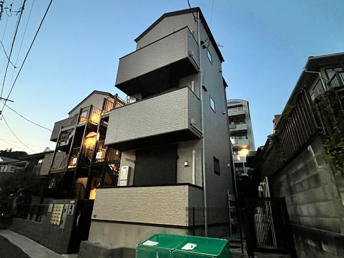 物件外観写真4　(外観写真)