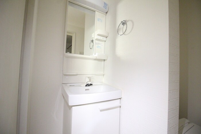 物件内観写真11　(洗面)