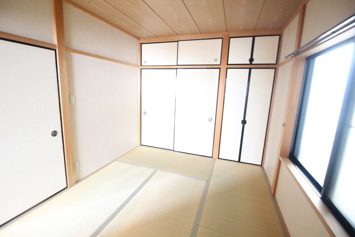 物件内観写真9　(居室)