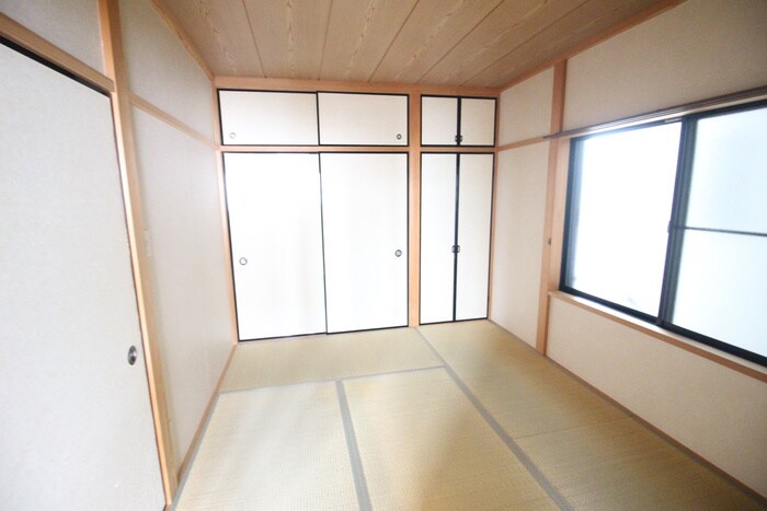 物件内観写真10　(居室)