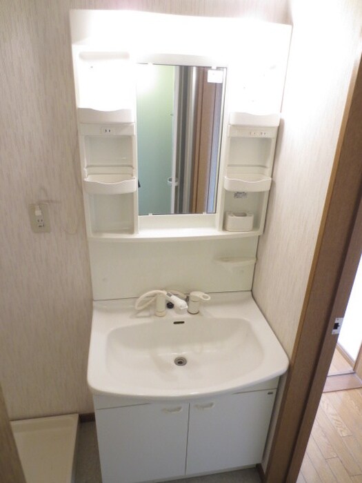 物件内観写真15　(洗面)