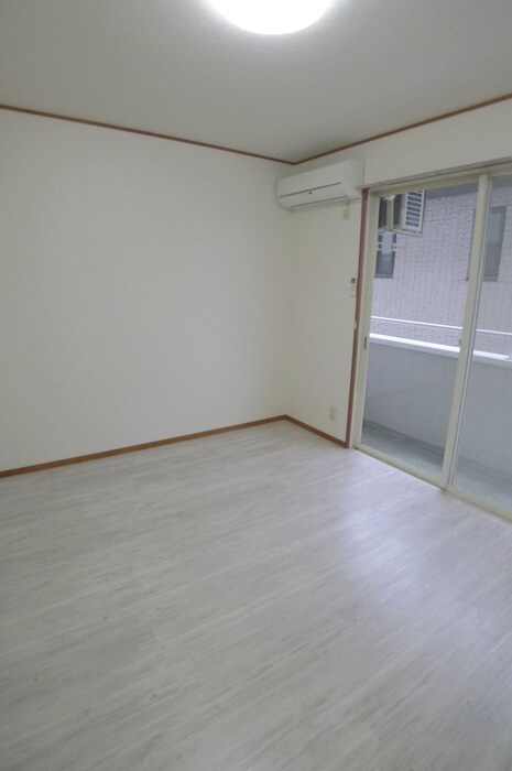 物件内観写真8　(内観写真)