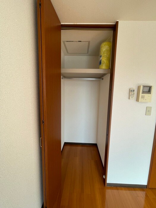物件内観写真11　(収納)