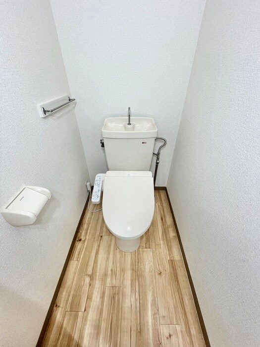 物件内観写真10　(トイレ)