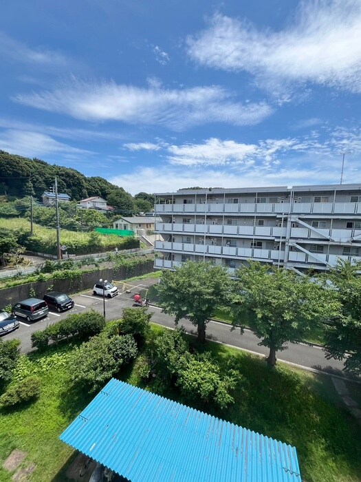 物件内観写真15　(室内からの展望)