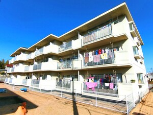 ルネッサンス１号館外観写真