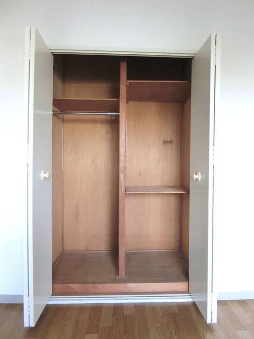 物件内観写真15　(収納)