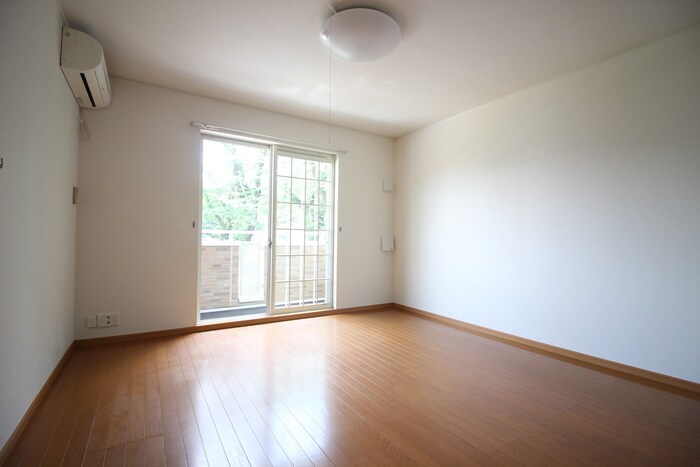 物件内観写真17　(居室)