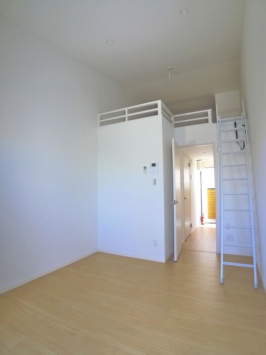 物件内観写真8　(居室)