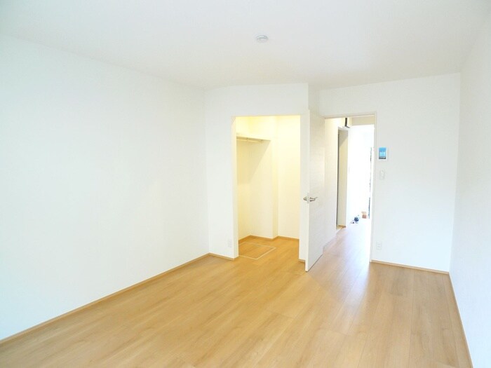 物件内観写真6　(居室)