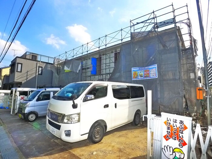 物件外観写真4　(建築中)