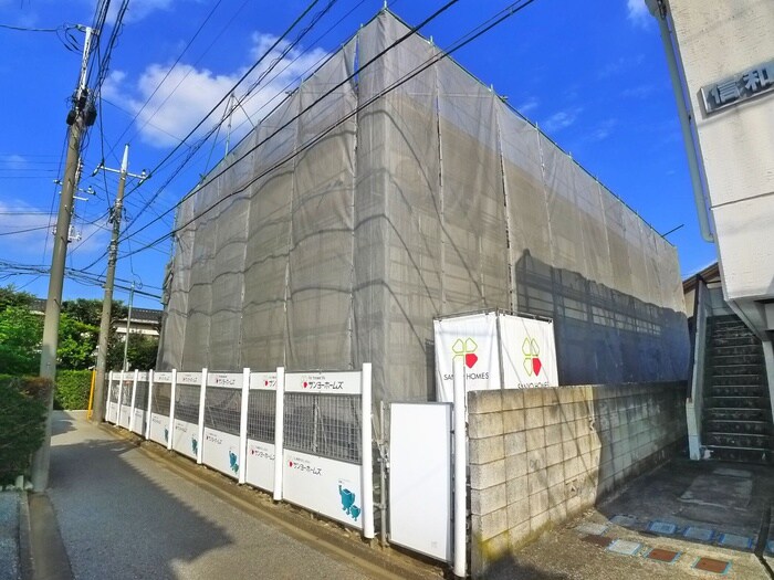 物件外観写真6　(建築中)