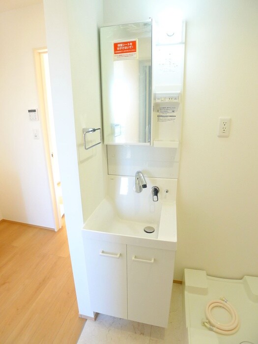 物件内観写真12　(洗面)