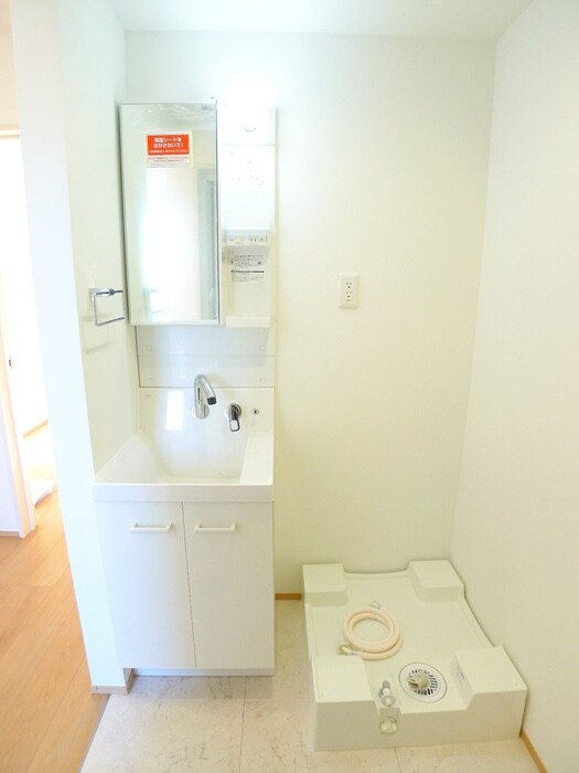 物件内観写真16　(洗面)