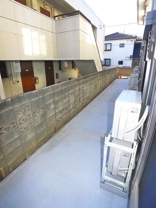 物件内観写真18　(ベランダ・バルコニー)