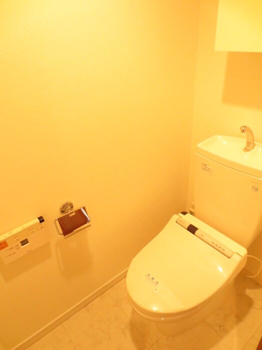 物件内観写真10　(洗面)