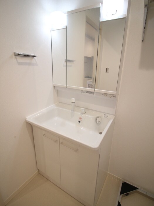 物件内観写真13　(洗面)