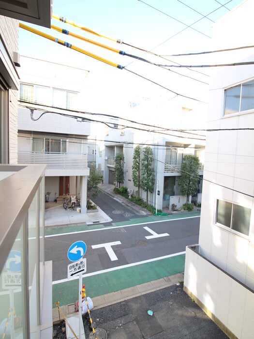 物件内観写真16　(室内からの展望)