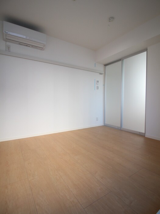 物件内観写真18　(居室)