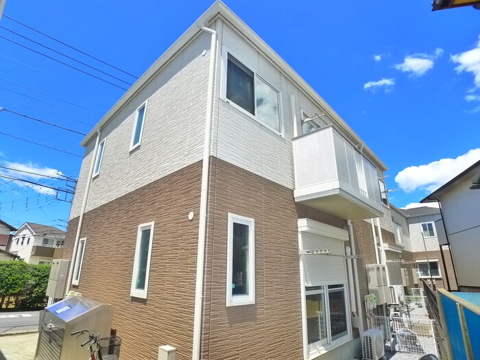 物件外観写真5　(駐輪場)