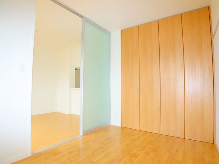 物件内観写真13　(収納)