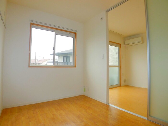 物件内観写真14　(居室)