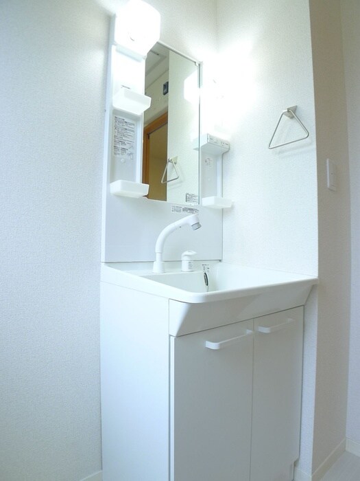 物件内観写真18　(洗面)