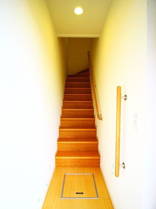 物件内観写真20　(玄関)