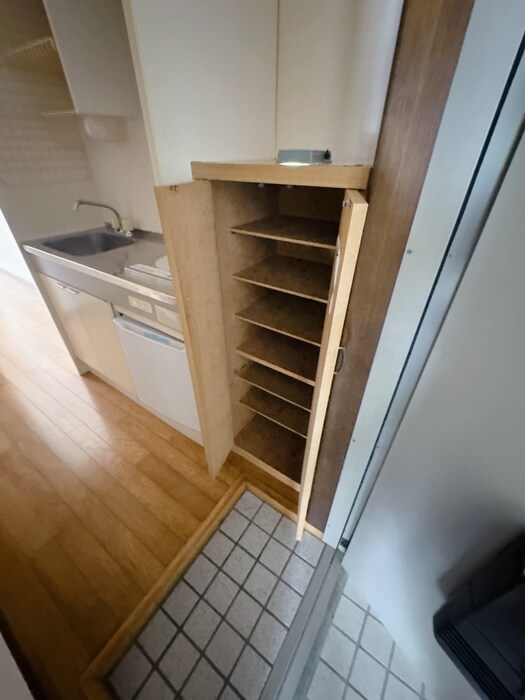 物件内観写真13　(靴箱)