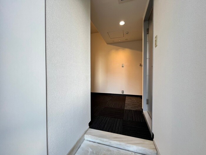 物件内観写真14　(廊下)
