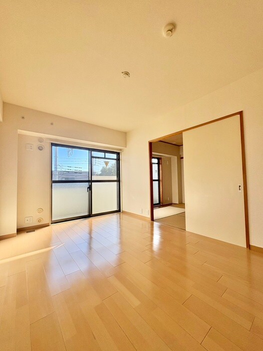 物件内観写真7　(居室)