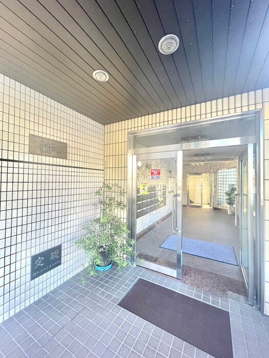 物件外観写真6　(駐車場)