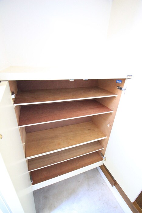 物件内観写真17　(靴箱)