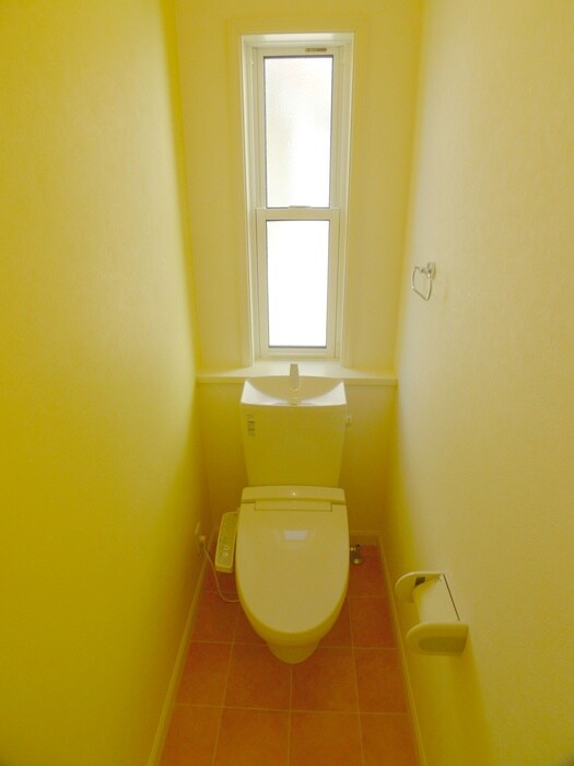 物件内観写真11　(トイレ)