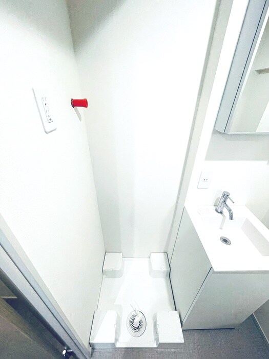 物件内観写真9　(洗濯機置場)