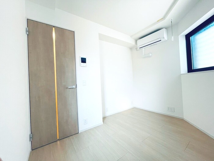 物件内観写真13　(居室)