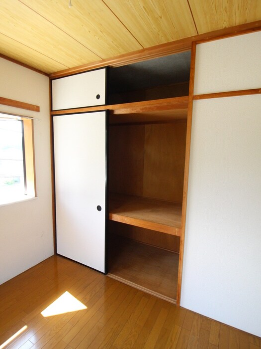 物件内観写真13　(収納)