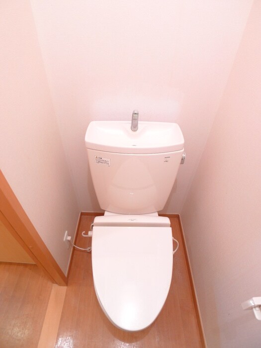 物件内観写真11　(トイレ)