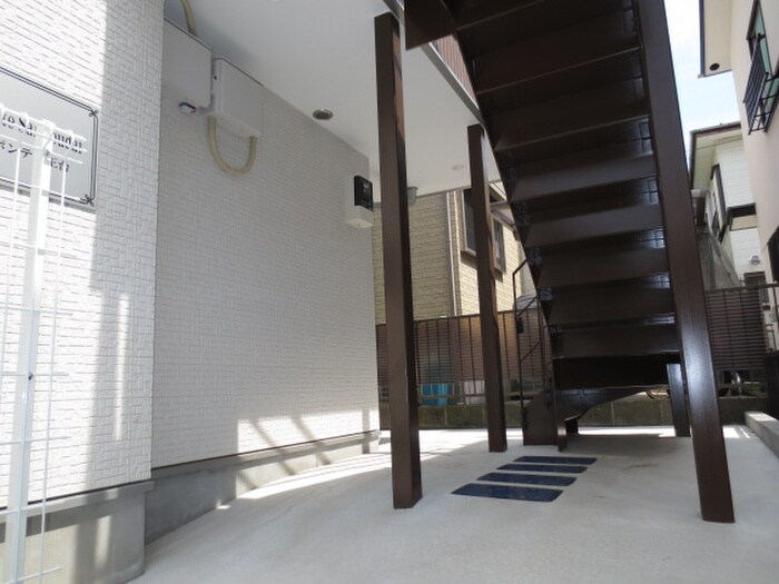 物件外観写真5　(外観写真)