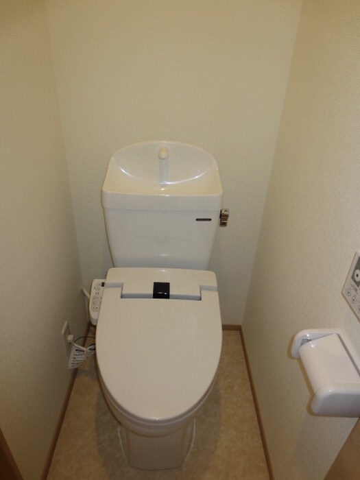 物件内観写真22　(トイレ)