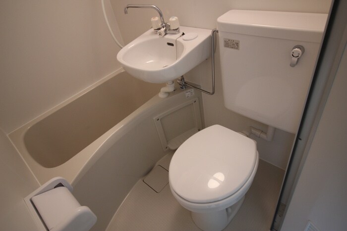 物件内観写真8　(バス／シャワールーム等)