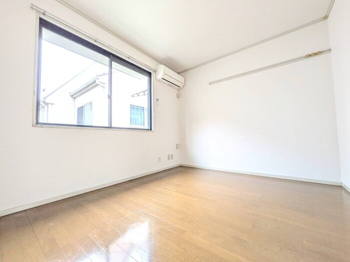 物件内観写真5　(居室)