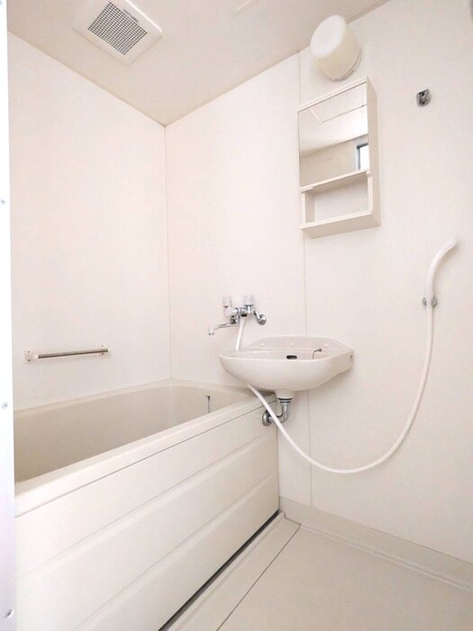 物件内観写真11　(バス／シャワールーム等)