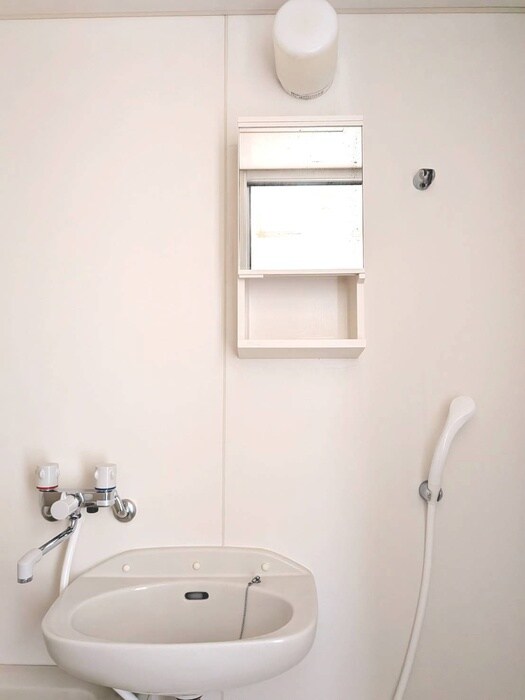 物件内観写真12　(洗面)