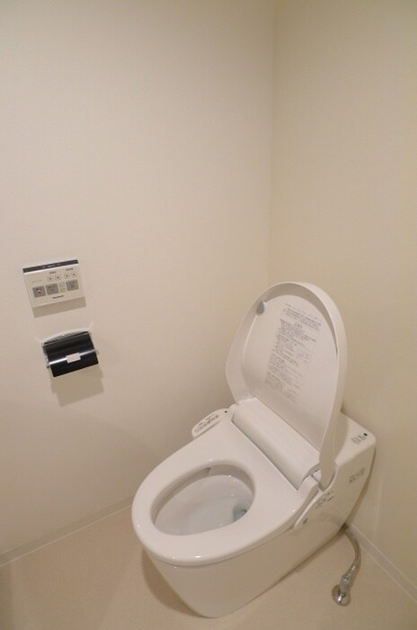 物件内観写真13　(トイレ)